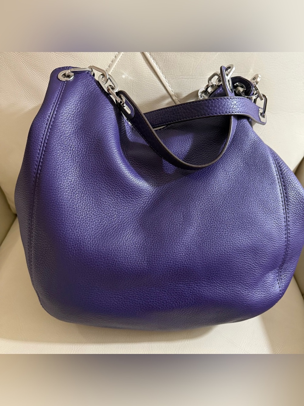 Michael Kors Purple Leather Shoulder Bag with Silver Hardware - Picture 2 of 12